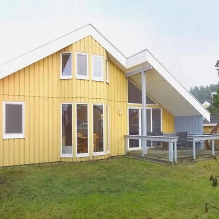 בית נופש Im Skandinavischen Stil *